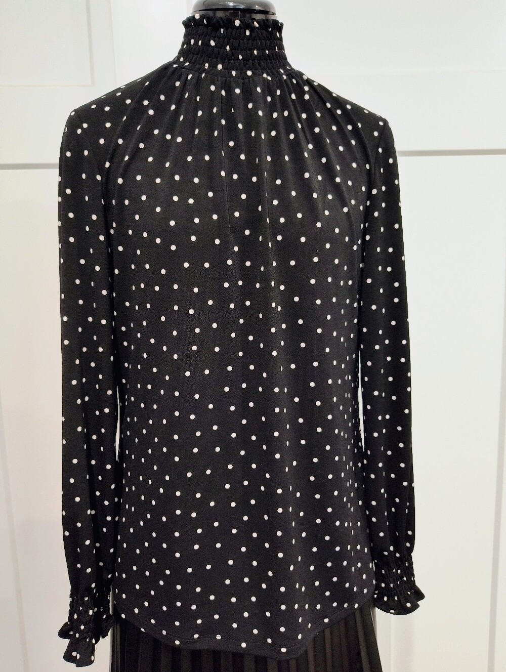 Adrianna Papell Black White Polka Dot Smocked Neck Long Sleeve Blouse